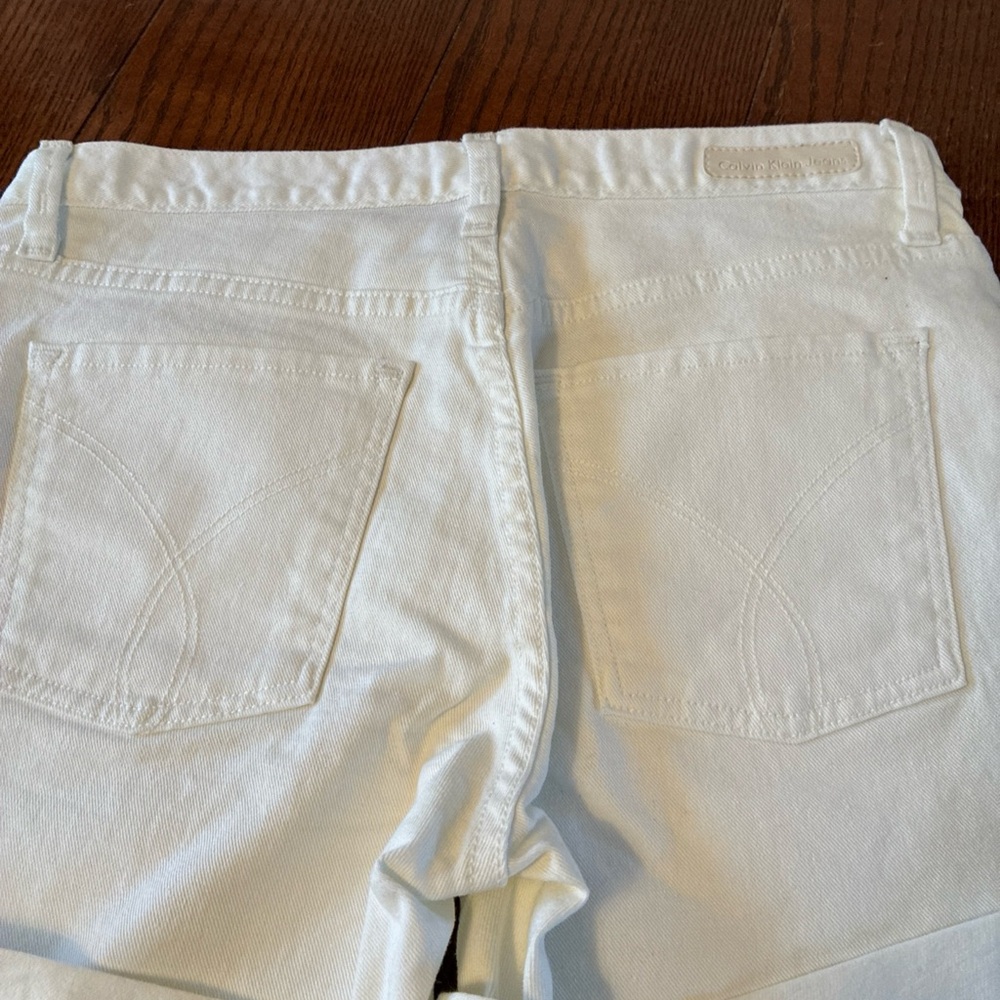 Calvin Klein Jeans Roll Up Cuff Shorts Women’s 4 Classic White Cotton - Picture 6 of 8
